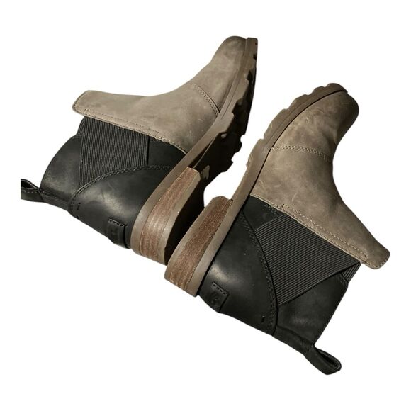 Sorel Ankle Boots in Black and Brown - Picture 7 of 11